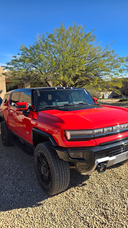 Truck receiving windshield service